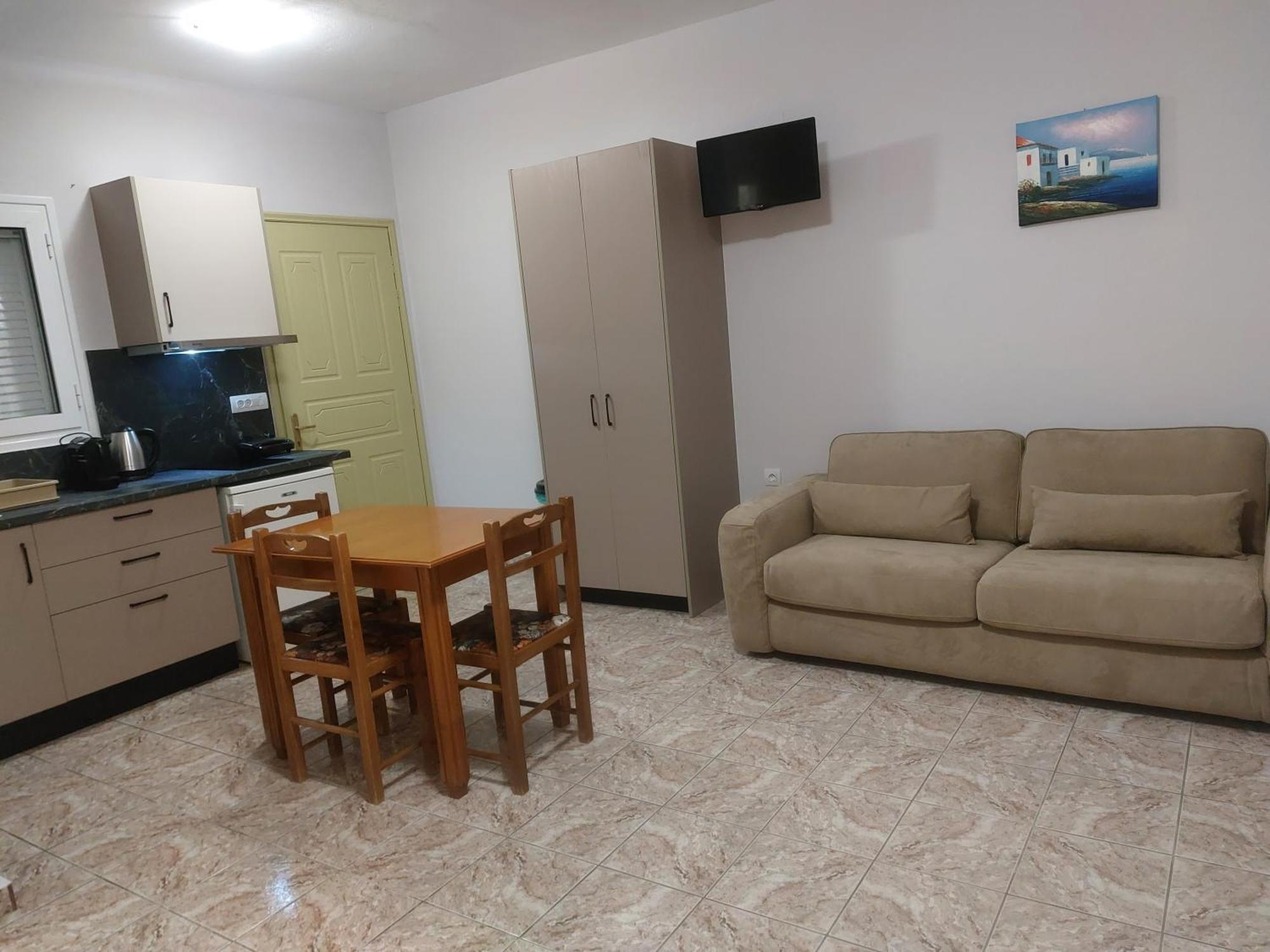 Margarita Studios Sami  Bilik gambar