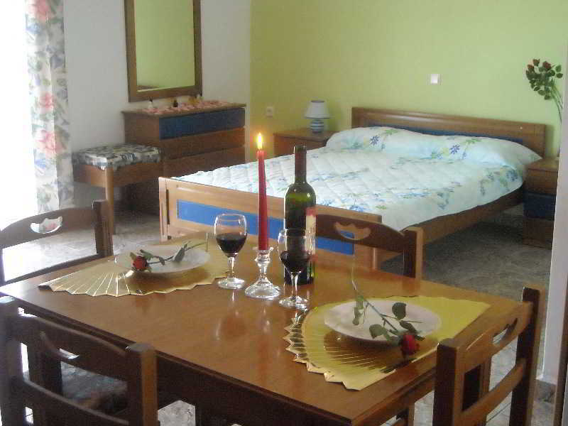 Margarita Studios Sami  Luaran gambar